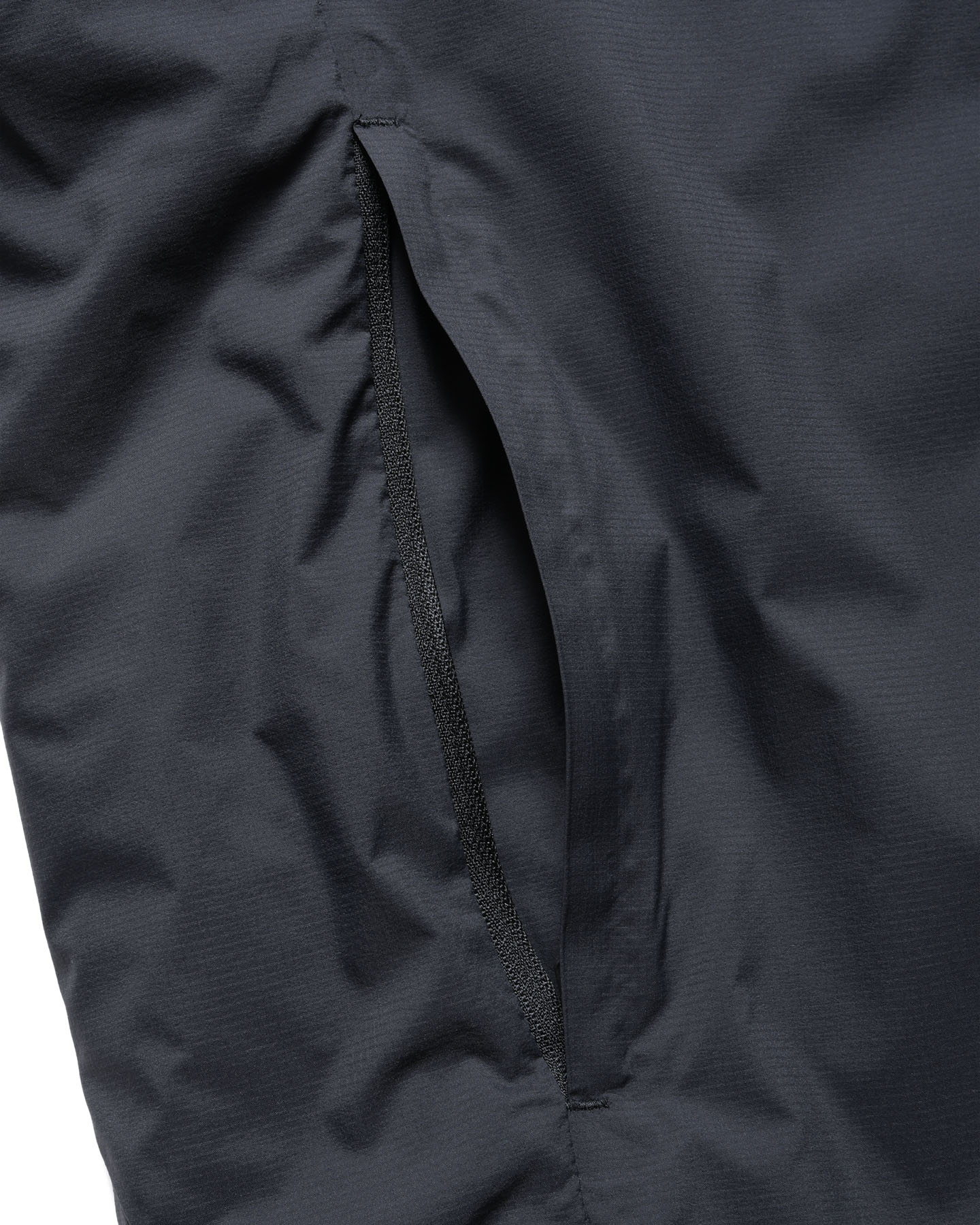 F.C.Real Bristol / INSULATION ACTIVE JACKET (Black) ポケット